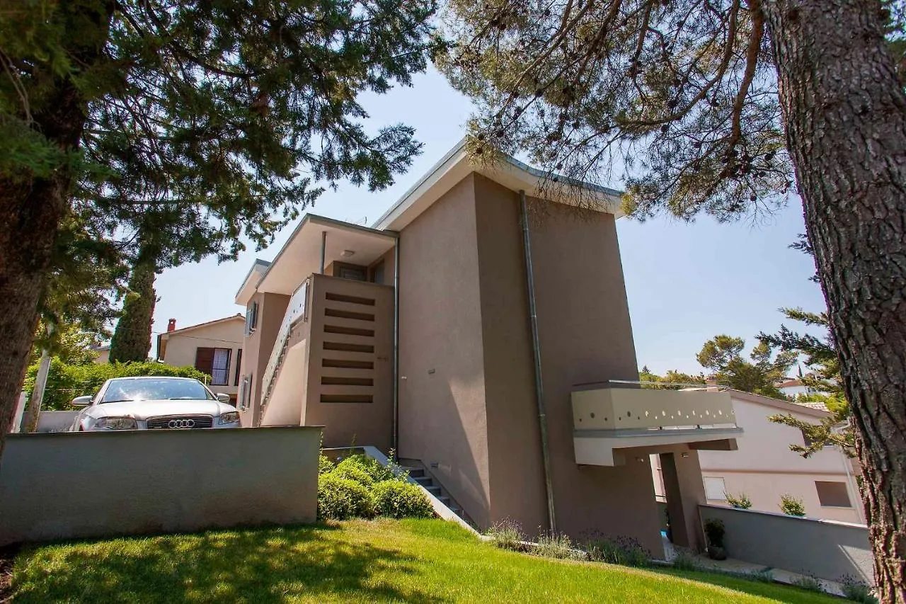 Apartments In Malinska - Insel Krk 41821